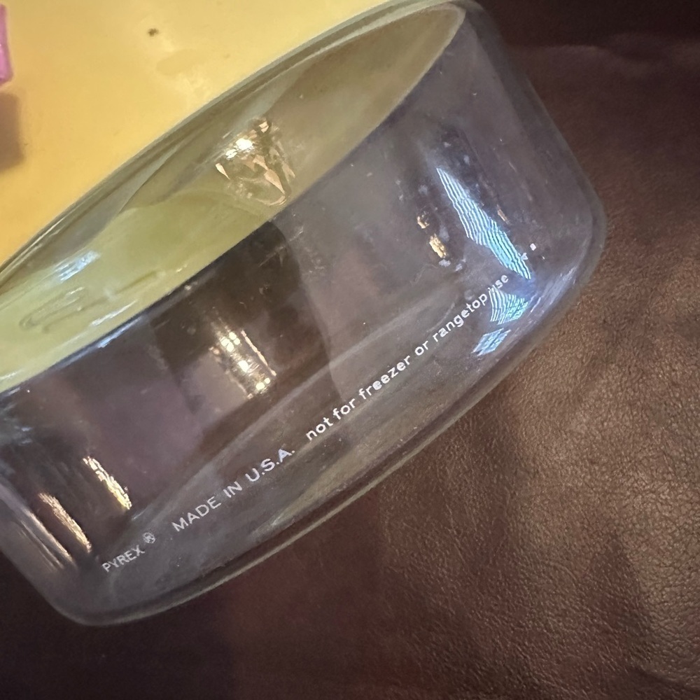 Pyrex canister - Picture 6 of 6
